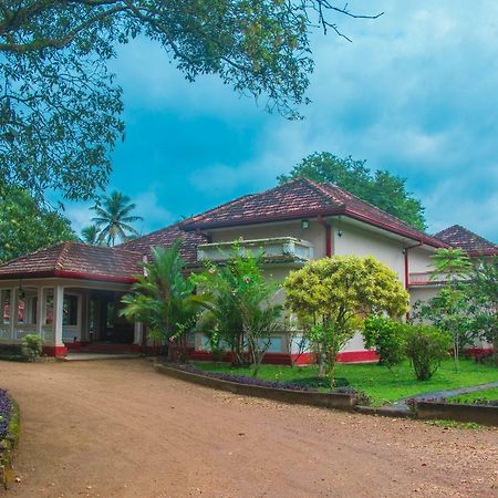 Randiyaepiliyagoda Resort เอวิซซาเวลลา ภายนอก รูปภาพ