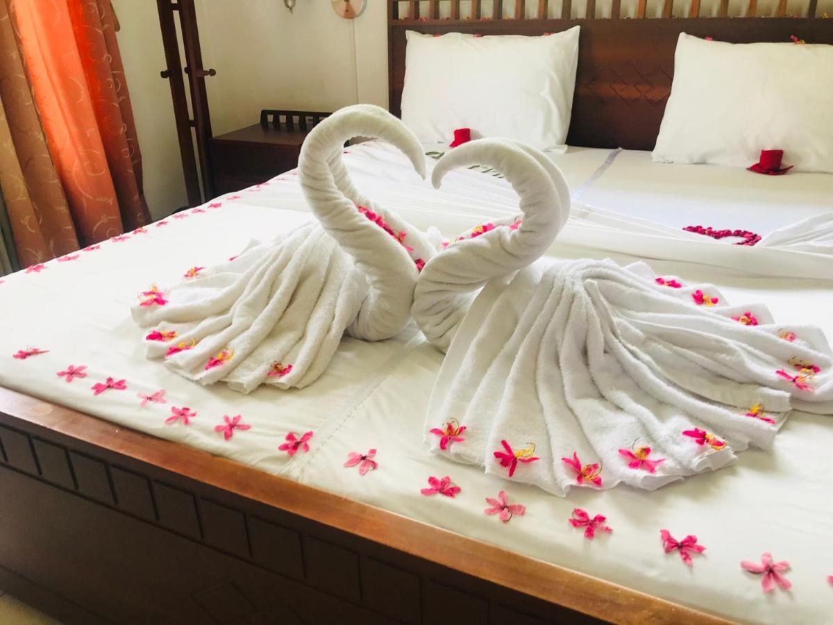 Randiyaepiliyagoda Resort เอวิซซาเวลลา ภายนอก รูปภาพ